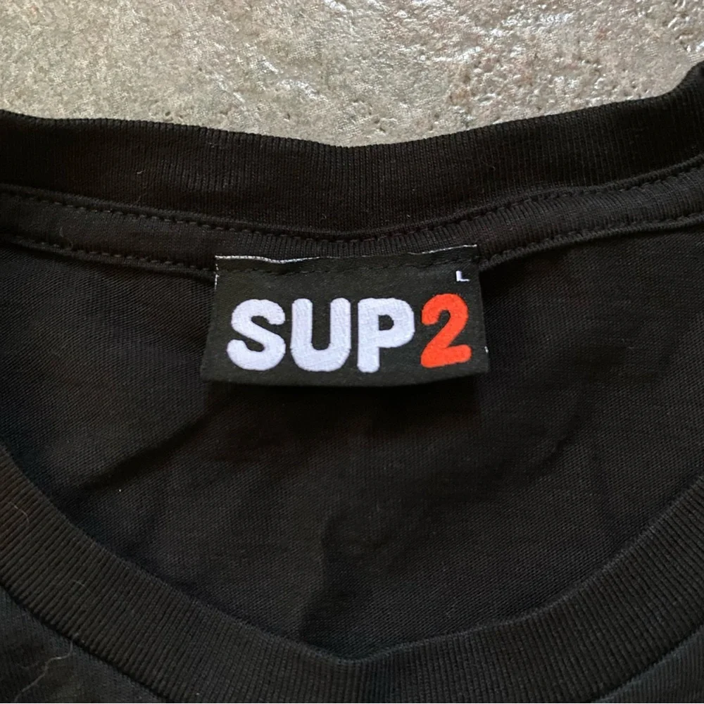 •Mens graphic tee bundle 5 piece• Size L - Picture 14 of 15